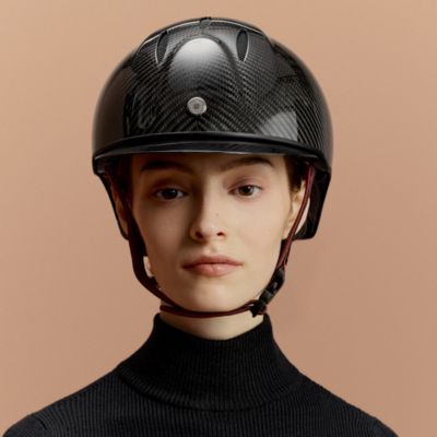 伝統に裏打ちされた乗馬と馬具の世界 | Hermès - エルメス-公式サイト